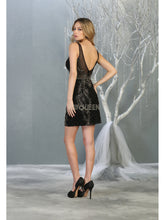 MQ 1828 - Fitted Homecoming Dress with Lace Applique V-Neck & Open Back Homecoming Mayqueen   